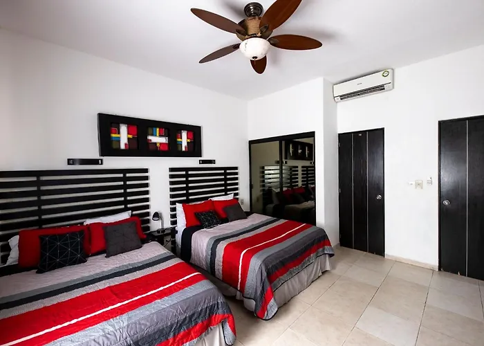 Penthouse Private Jacuzzi Bbq Family Friendly Maid Service Сasa de vacaciones
