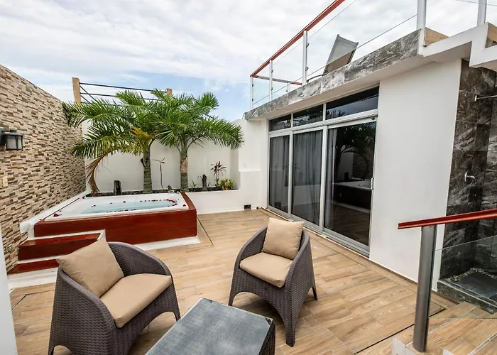 Penthouse Private Jacuzzi Bbq Family Friendly Maid Service Сasa de vacaciones Playa del Carmen