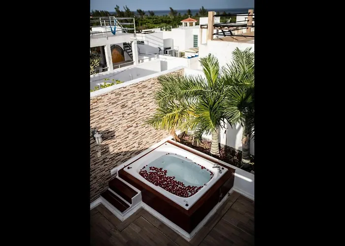Penthouse Private Jacuzzi Bbq Family Friendly Maid Service Сasa de vacaciones